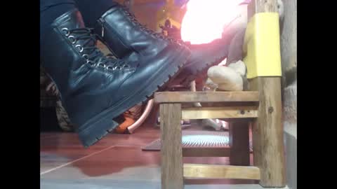 Eskela911 online show from 17, 4, 2026