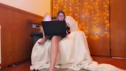 esma347866 online show from 16, 1, 2026