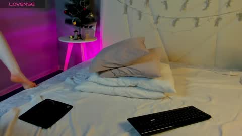 Snapshot of esme_runn chatting on 15, 1, 2025 Esme Runn online show from 15, 1, 2025