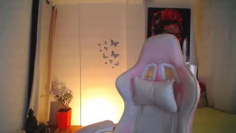 Esmeralda online show from 18, 1, 2025