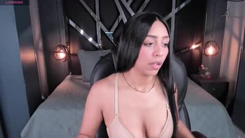 Esmeralda online show from 14, 3, 2026