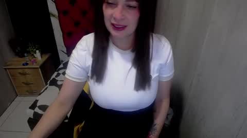 esmeralda black online show from 23, 6, 2026