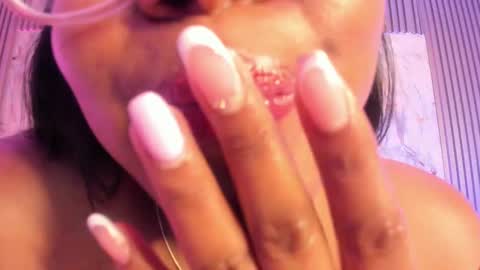 esmeralda online show from 3, 2, 2025