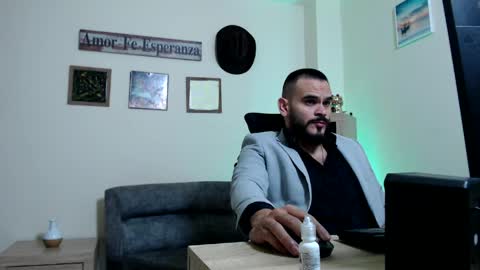 Esteban Fernandez online show from 17, 3, 2026