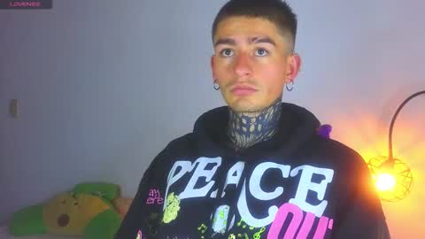 Esteban independent model online show from 23, 2, 2026