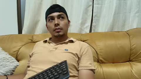 Snapshot of estebancot0314 chatting on 27, 9, 2025 Esteban online show from 27, 9, 2025