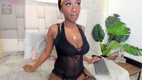 estefany online show from 16, 1, 2025