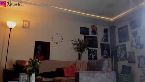 estefy_arroyo1 online show from 20, 2, 2026