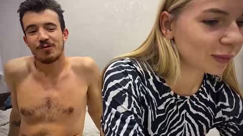 Snapshot of ester_vixen chatting on 17, 9, 2025 Ester online show from 17, 9, 2025