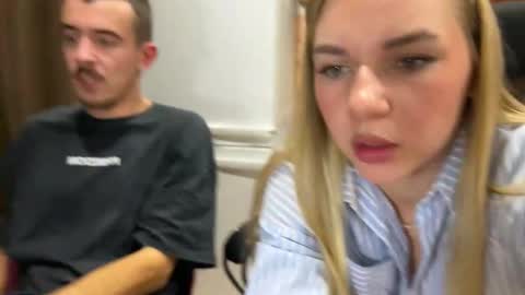 Snapshot of ester_vixen chatting on 2, 11, 2025 Ester online show from 2, 11, 2025