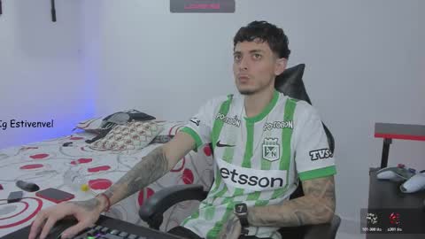 estivenvel online show from 26, 2, 2026