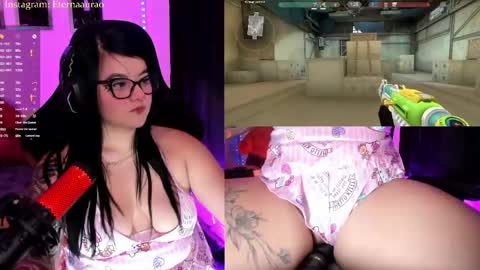 Snapshot of eternaaura_ chatting on 11, 5, 2026 Aura online show from 11, 5, 2026