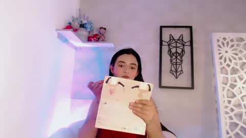 Moon online show from 4, 8, 2026
