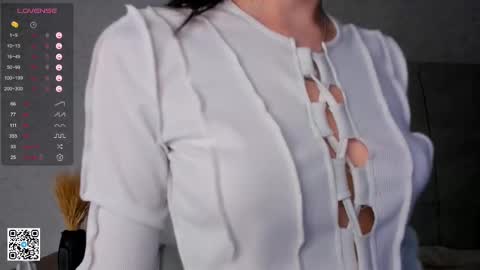 Dana today my first day online show from 9, 3, 2025