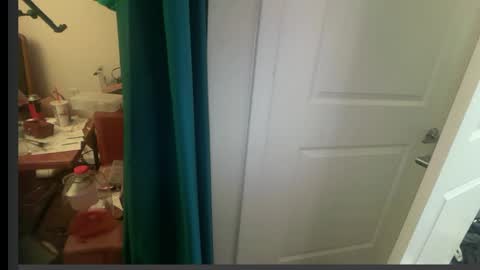 Bustedpussy online show from 21, 5, 2026