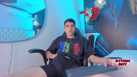 Ethan online show from 16, 12, 2025