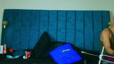 ethan  online show from 2, 4, 2026