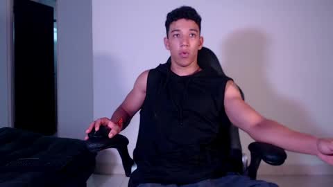 Ethan Noir online show from 31, 5, 2026
