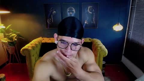 Snapshot of ethan_rodgers chatting on 8, 11, 2025 ETHAN RODGERS online show from 8, 11, 2025