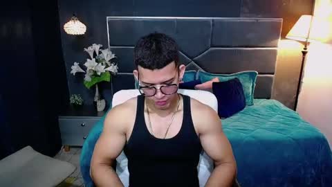 Snapshot of ethan_rodgers chatting on 13, 11, 2025 ETHAN RODGERS online show from 13, 11, 2025