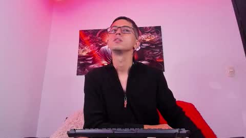 ETHAN SAI online show from 10, 11, 2025