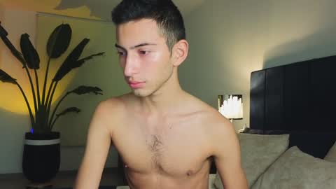 Snapshot of ethan_skiny_ chatting on 27, 12, 2024 Joan online show from 27, 12, 2024