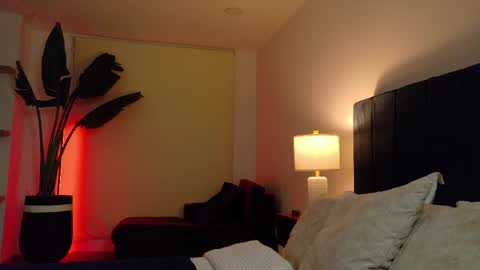 Joan online show from 20, 4, 2026