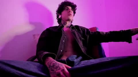 Snapshot of ethan_sykes chatting on 22, 9, 2025 Ethan sykes online show from 22, 9, 2025