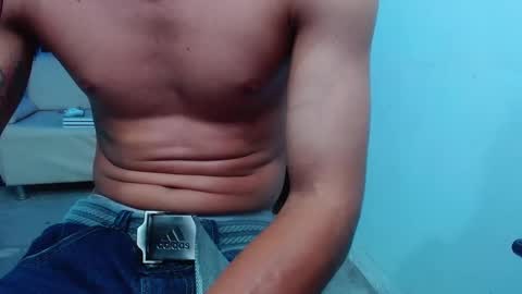 Snapshot of ethan_white_ chatting on 18, 2, 2025 ethan white online show from 18, 2, 2025