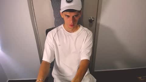 Snapshot of ethancoleeman chatting on 2, 2, 2026 EthanColeeman online show from 2, 2, 2026