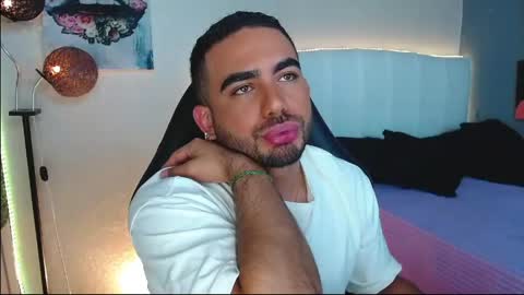 Snapshot of ethanhairy chatting on 27, 5, 2026 Ethan online show from 27, 5, 2026