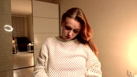 Snapshot of etta_jane chatting on 9, 4, 2026 etta_jane online show from 9, 4, 2026