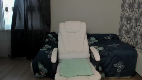 Eva online show from 28, 9, 2025