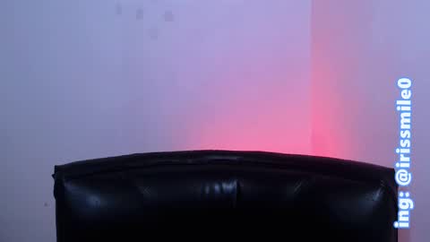 Iris Smile  independent model online show from 19, 2, 2025