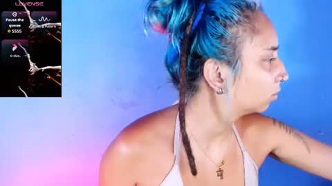 Iris Smile  independent model online show from 17, 6, 2026