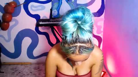 Iris Smile  independent model online show from 15, 7, 2026
