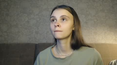 Snapshot of eva_calvin chatting on 4, 12, 2024 Eva Calvin online show from 4, 12, 2024