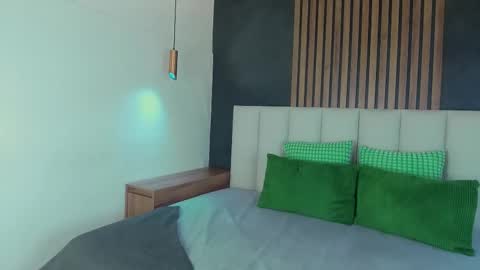 EVA DAEMON  online show from 19, 1, 2026