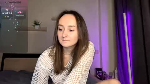 Eva  online show from 16, 9, 2025