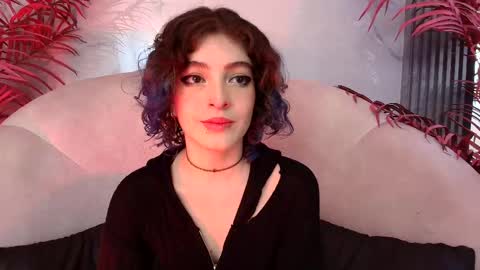 E V A online show from 22, 10, 2025