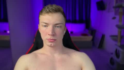 Snapshot of eva_iron chatting on 3, 2, 2026 Eva and Iron online show from 3, 2, 2026