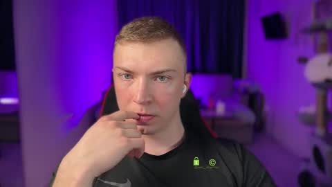 Snapshot of eva_iron chatting on 15, 2, 2026 Eva and Iron online show from 15, 2, 2026