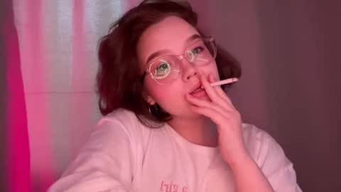 eva_kittenn online show from 17, 11, 2025