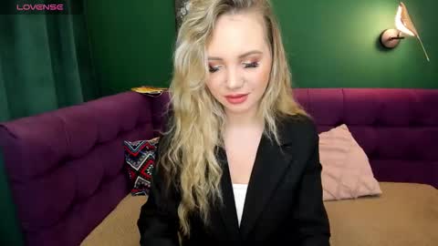 Eva 3 online show from 22, 9, 2025