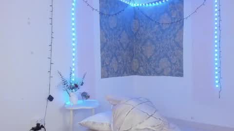 Snapshot of eva_sanderslee chatting on 1, 5, 2026 Eva online show from 1, 5, 2026