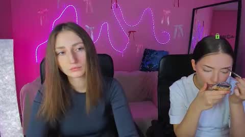 Snapshot of eva_smiith_ chatting on 10, 3, 2026 Eva online show from 10, 3, 2026