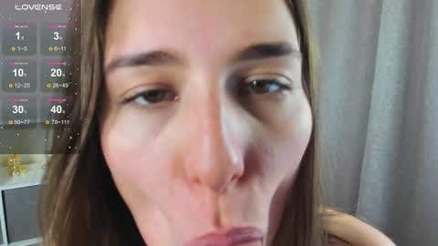 eva_toy online show from 3, 2, 2025