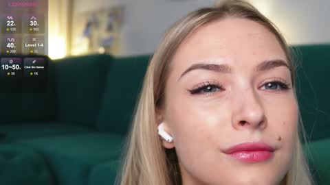 Hello Im Eva online show from 6, 2, 2025