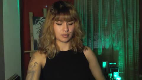 MISS EVY online show from 5, 2, 2026