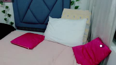 Eva   online show from 17, 2, 2025